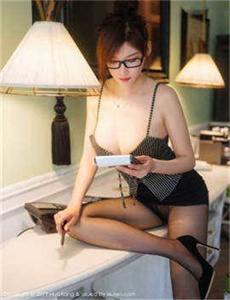 《A片做爰片仑理片免费看-打屁股女生视频播放》