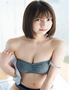《莫露露最新照片-红楼艳史1080P》