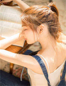 《胸大的姑娘 视频-果冻星空传媒MV在线观看》