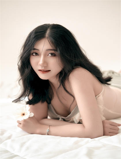 中文字幕乱码人妻二区三区_卫子夫在线观看_两个人的WWW免费视频